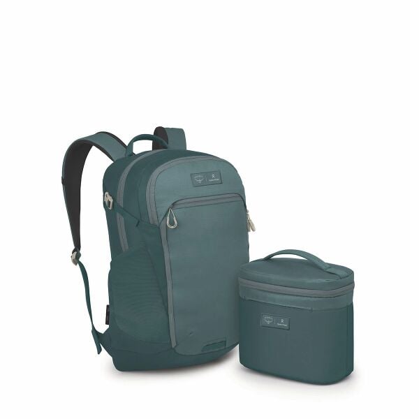Osprey Axis x Hydro Flask Campus Essentials Bundle P8